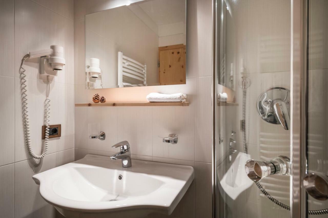 Piculin Alpin Apartments Сан Мартино ин Бадия Екстериор снимка