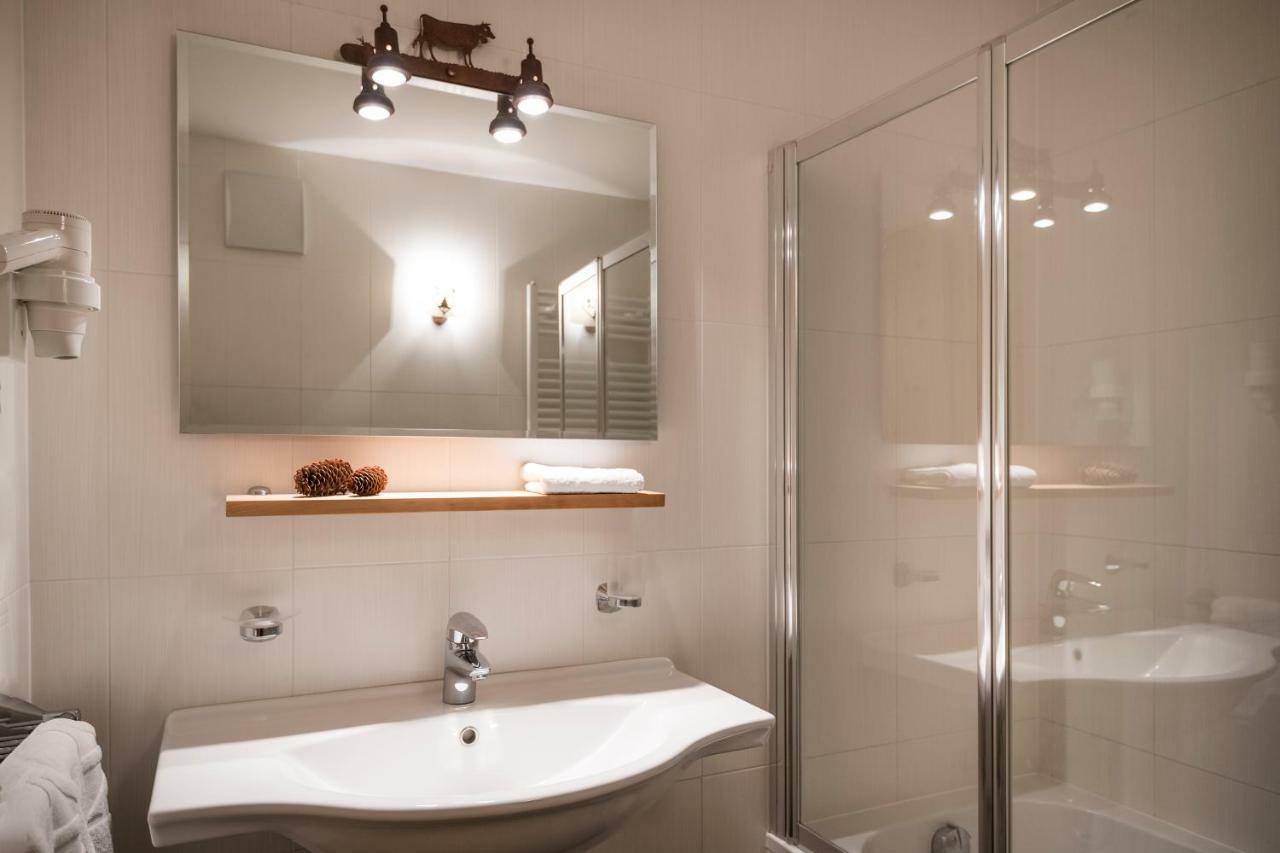 Piculin Alpin Apartments Сан Мартино ин Бадия Екстериор снимка